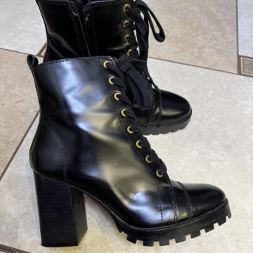 Ботинки Uterque 40 размер