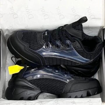 Кроссовки Dior новые