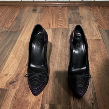 Туфли кожаные чёрного цвета Gucci