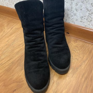 Ботинки женские зимние