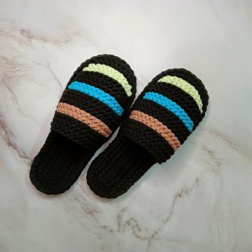 Тапочки вязаные