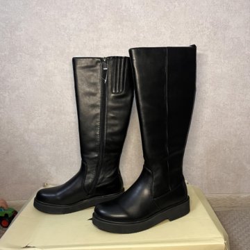 Новые демисезонные сапоги