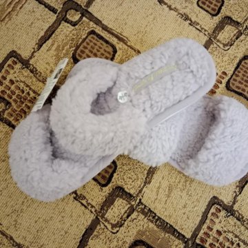 Новые женские тапочки