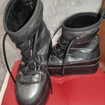 Jeannot зимние ботинки38р