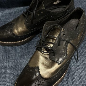 Лоферы женские 37 размер новые