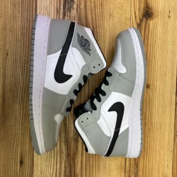 Новые кроссовки Nike Air Jordan 1 (37-41)