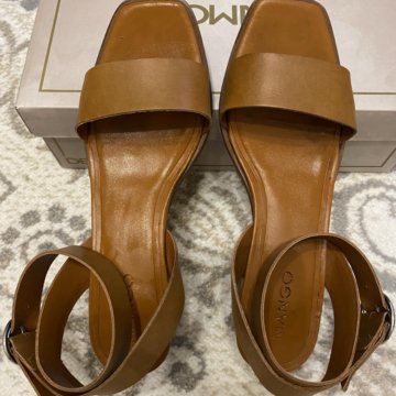 Босоножки Mango 38 р натуральная кожа
