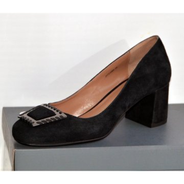 Новые туфли замшевые черные