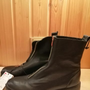 ZARA кожаные ботинки новые