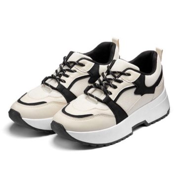 Женские кроссовки