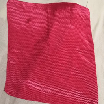 Стильный ярко-розовый мини платок