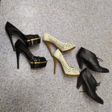 Любая пара 300 руб. Все 3 пары отдам за 750 руб.