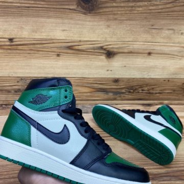Кроссовки Новые Nike air Jordan 1