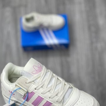 Кроссовки Новые Adidas Forum