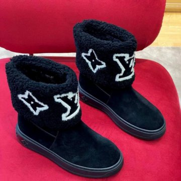 Женские зимние сапоги LOUIS VUITTON Snowdrop