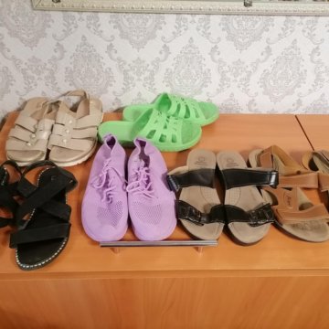 Обувь пакетом летняя