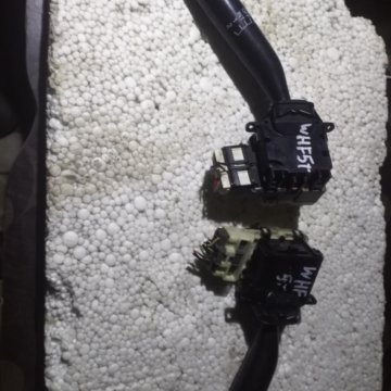 Подрулевой переключатель