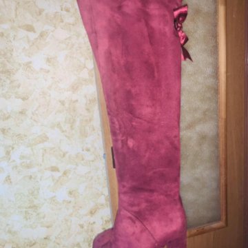 Ботфорты 38 размер бордовые замшевые