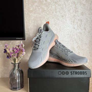 Кроссовки новые женские Strobbs 39р