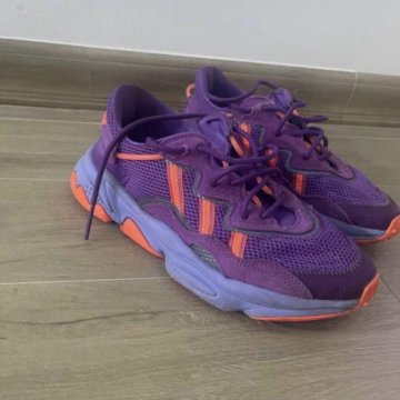 Кроссовки Adidas