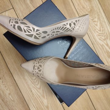 Новые туфли Fabiani р. 37