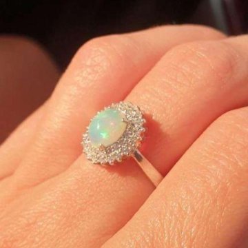 Кольцо серебро 925 с натуральным опалом