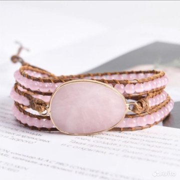 Браслет с камнем