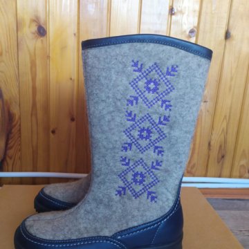 Новые женские валенки 38 размер