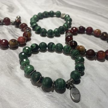 Браслеты из натурального камня