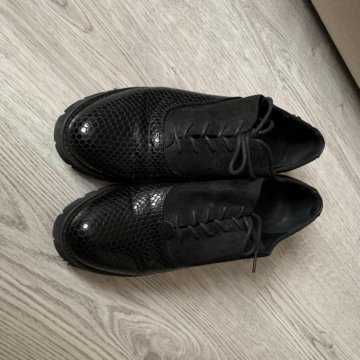 Ботинки женские