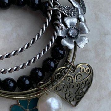 Браслеты Stradivarius