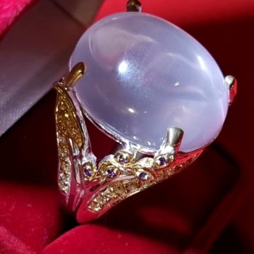 Перстень: Розовый Кварц 32 карата.