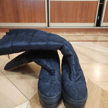 Сапоги зимние на толстой подошве