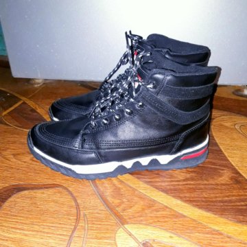 42р КРОССОВКИ КЛАССНЫЕ