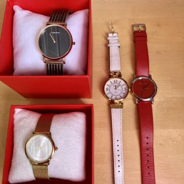 Часы новые женские