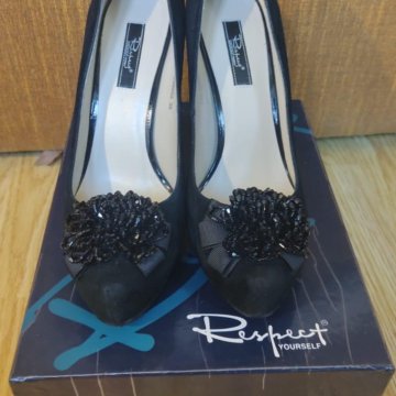 Туфли женские в отличном состоянии, размер 38