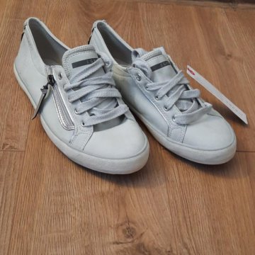 Кеды женские Esprit 37 p. Новые.