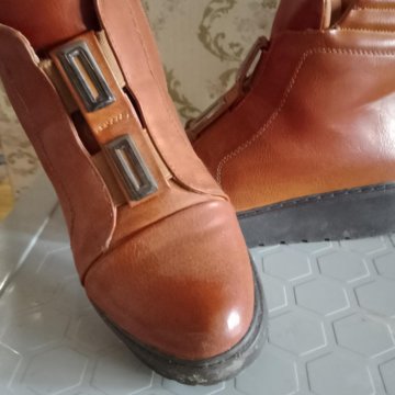 Кожаные зимние ботинки 37,5