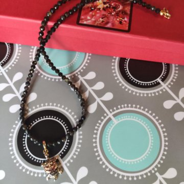 Чокер из обсидиана