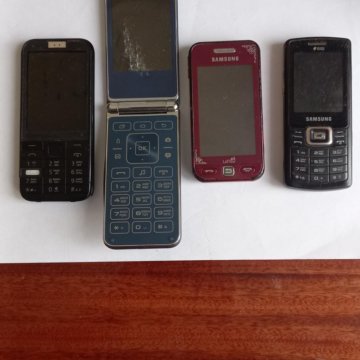 Телефоны на запчасти.