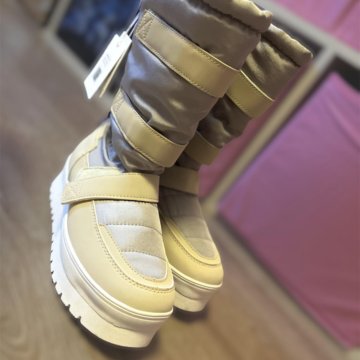 Сапоги дутики женские новые