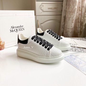 Кроссовки Alexander Mcqueen кожа 36-38