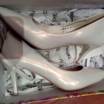 Женские туфли 40 размер