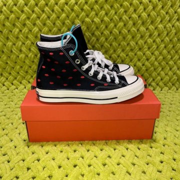 Converse Chuck 70 Kisses оригинал