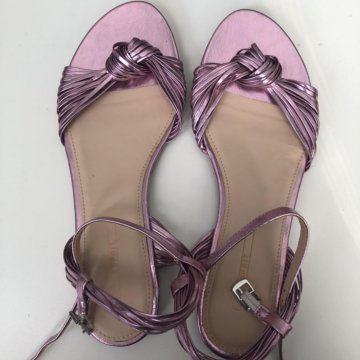 Сандалии 39р.Новые