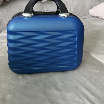 Сумка чемодан