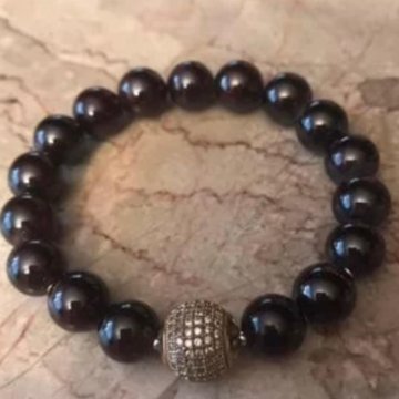 Гранатовый браслет