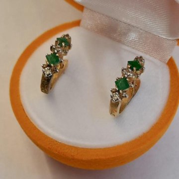 Золотые серьги 585 с бриллиантами