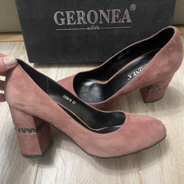 Туфли натуральная замша 37