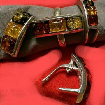 Набор из янтаря